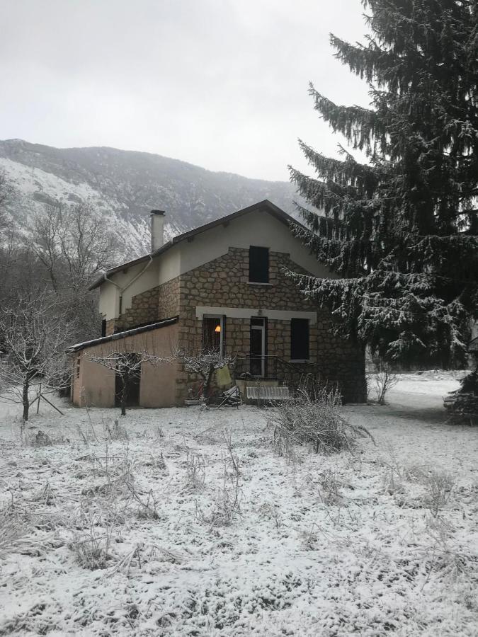 Chalet Tout Confort Proche D Ax 3 Domaines Vebre Buitenkant foto